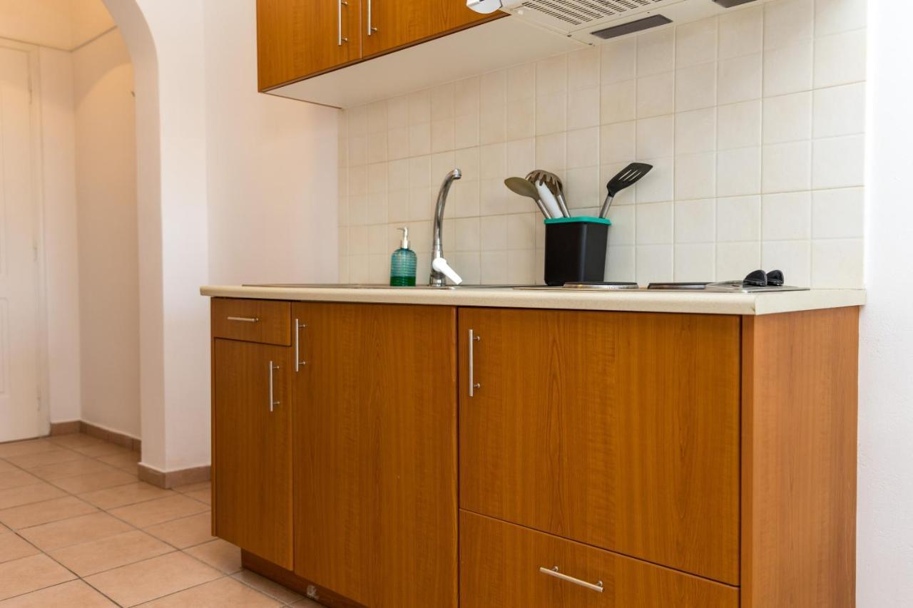 Aqua Naxos Apartments & Suites آغيوس بروكوبيوس المظهر الخارجي الصورة