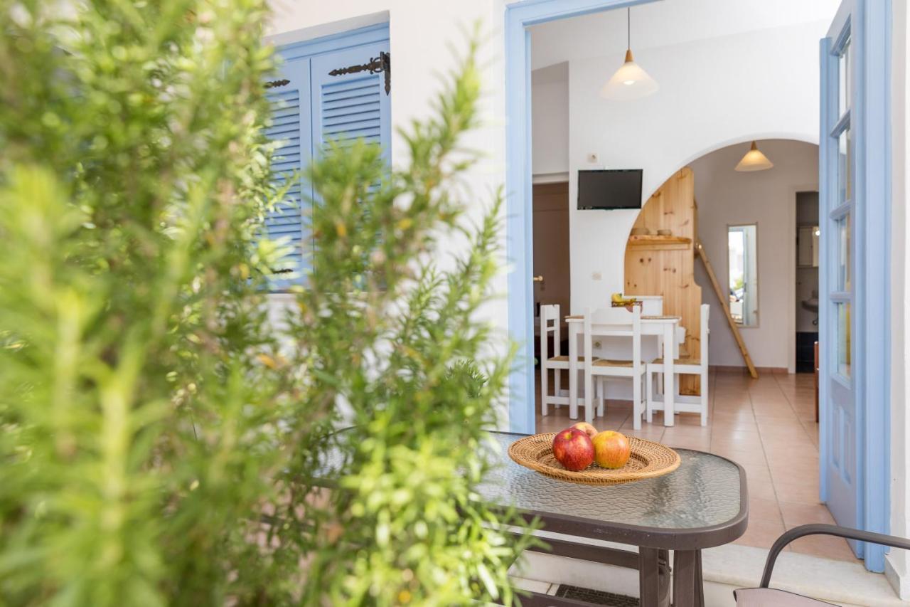 Aqua Naxos Apartments & Suites آغيوس بروكوبيوس المظهر الخارجي الصورة
