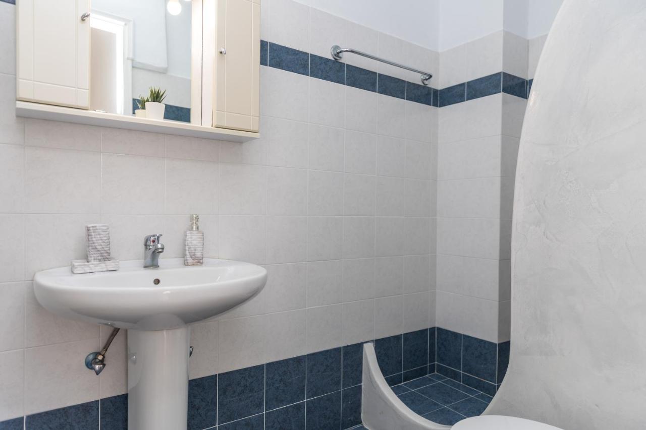 Aqua Naxos Apartments & Suites آغيوس بروكوبيوس المظهر الخارجي الصورة